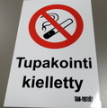 Varoitustarra Tupakointi kielletty